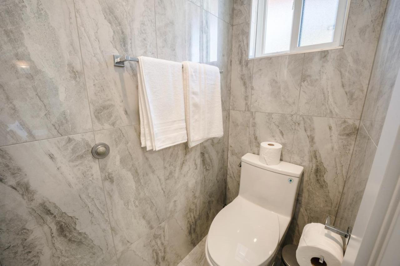 הריסון הוט ספרינגס Harrison Grand Motel מראה חיצוני תמונה
