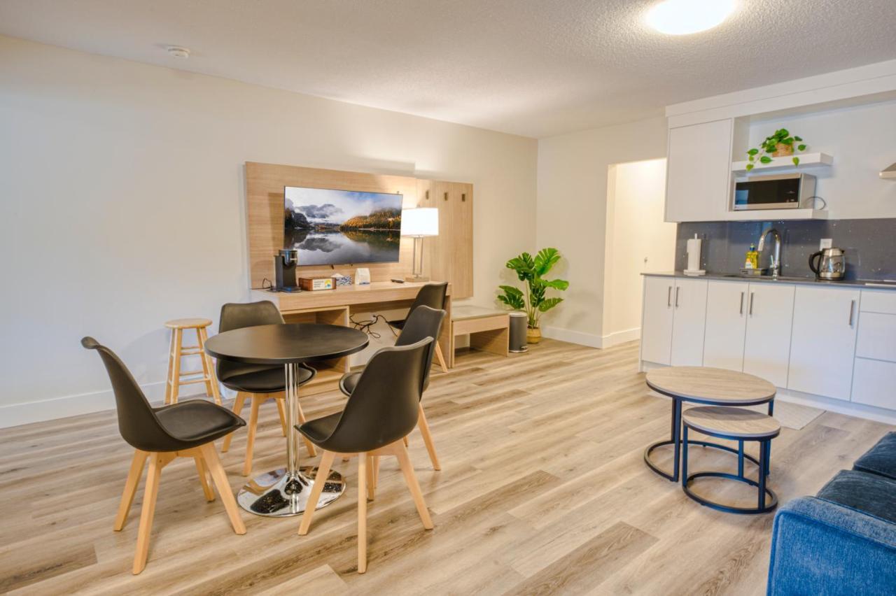 הריסון הוט ספרינגס Harrison Grand Motel מראה חיצוני תמונה